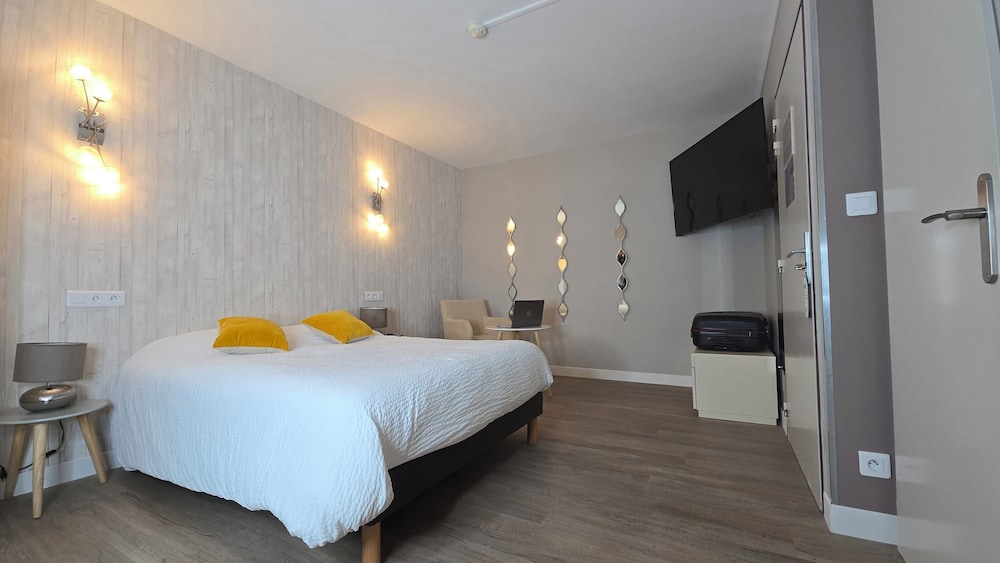 Logis Hôtel & Restaurant Arcombelle pet-friendly hotel Val-De-Meuse