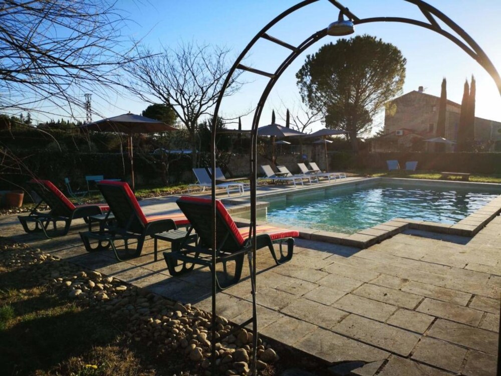 Le Mas de Canteperdrix in Mazan, France