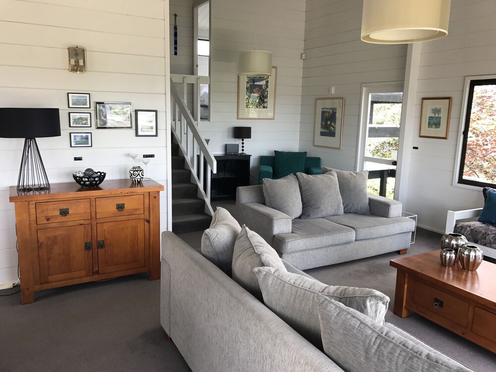 Oneroa Escape Waiheke — 4-Star Luxury Hotel in Auckland, New Zealand