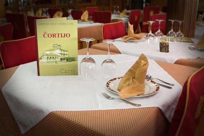 Hotel Restaurante El Cortijo de Miajadas — hotel in Miajadas