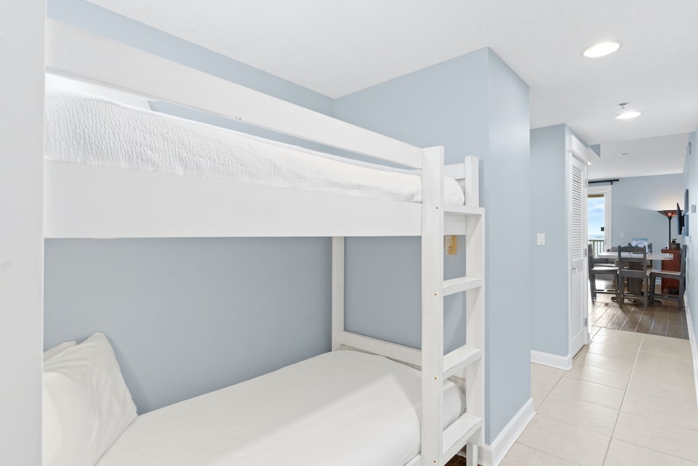 Grand Panama Beach Resort PET Friendly by Panhandle Getaways - photo 38
