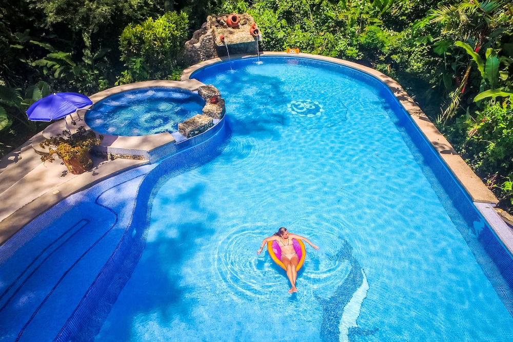 The Goddess Garden — hotel in Limon