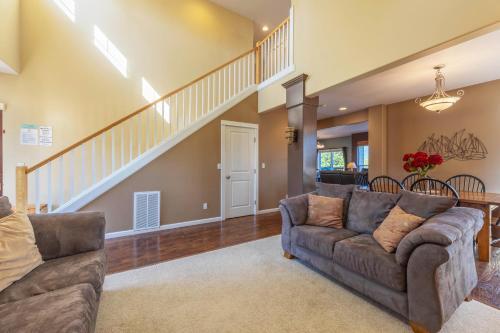 West Sail River Mt Vw 5Br 2.5B - photo 19