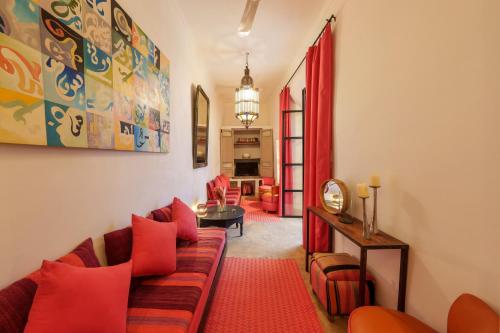 Riad Slima riad privatisé Marrakech au coeur de la médina 1 Acheminement compris Aéroport riad — 4-Star Luxury Hotel in Marrakesh, Morocco