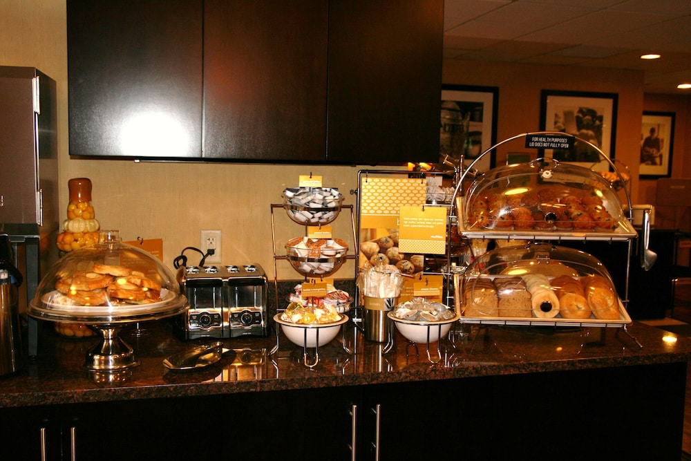 Hampton Inn Dalton - photo 24