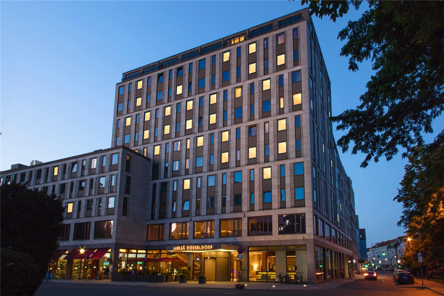 Meliá Düsseldorf — 4-Star Luxury Hotel in Duesseldorf, Germany
