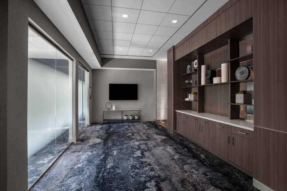AC Hotel Pittsburgh Southpointe - photo 25
