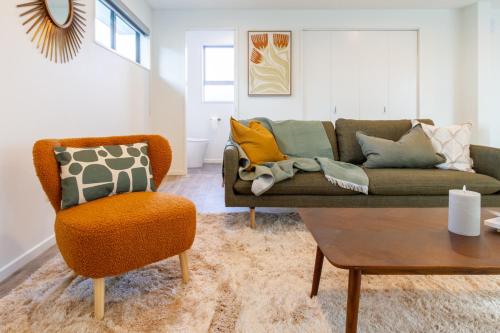 Modern 6BD Homes Carpark Avebury Park Avon River — 4-Star Luxury Hotel in Christchurch, New Zealand