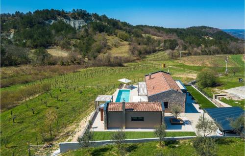 Villa Noeli — 5-Star Luxury Hotel in Hum Na Sutli, Croatia