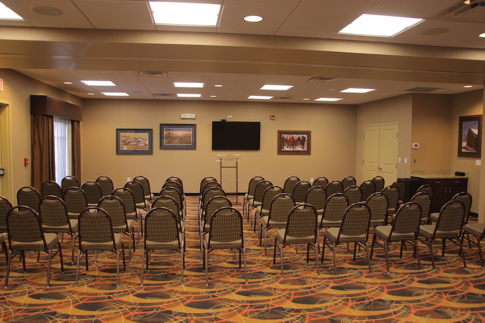 Little Missouri Inn & Suites - photo 29