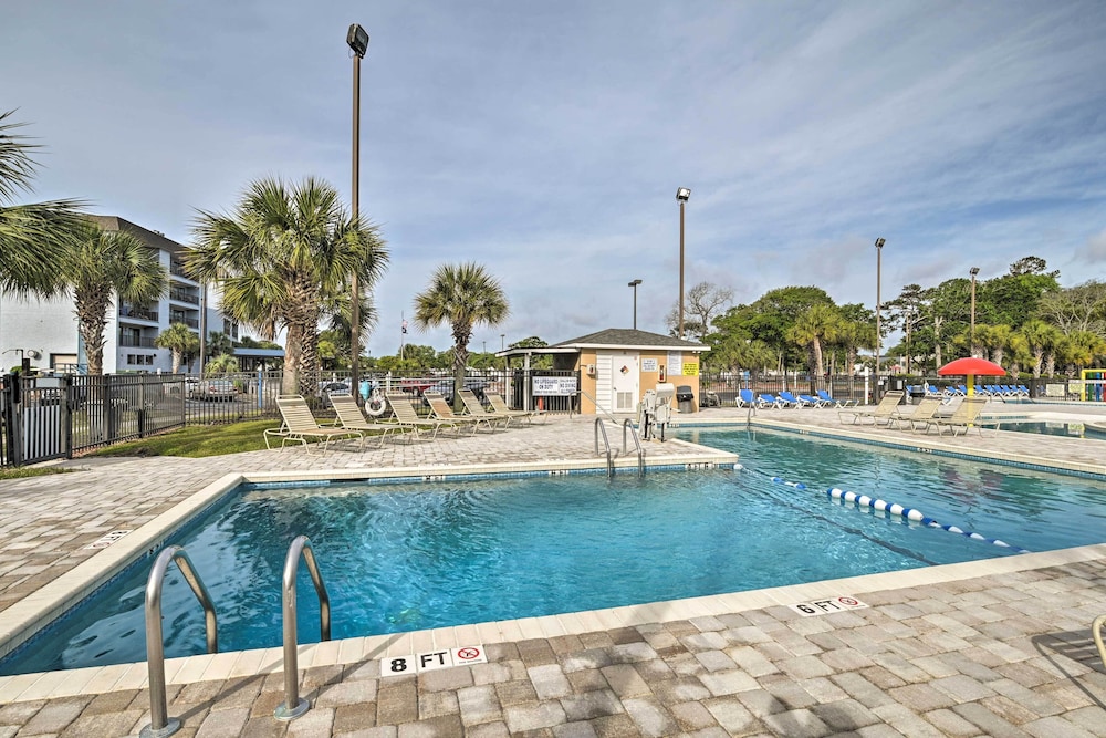 Beach & Pool Access: Resort style Myrtle Beach Gem - photo 23