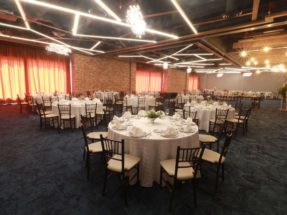 Novotel Monterrey Valle