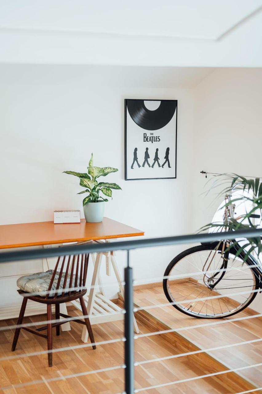 The Garage No.6 — 4-Star Luxury Hotel in Vienna, Austria