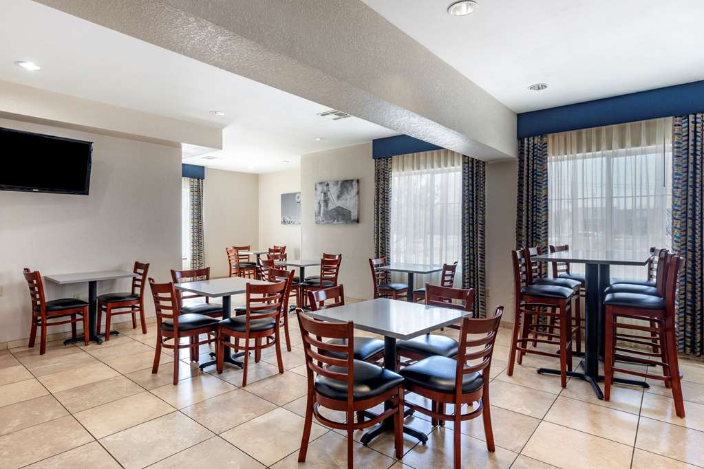 Best Western Palo Duro Canyon Inn & Suites - photo 28