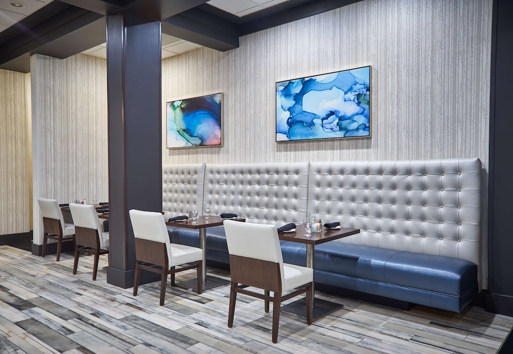 Hilton Knoxville - photo 37