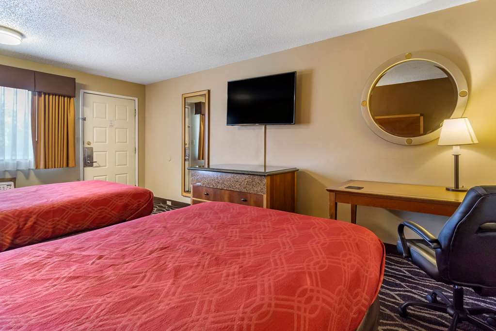 Econo Lodge Ellensburg Near University - photo 14