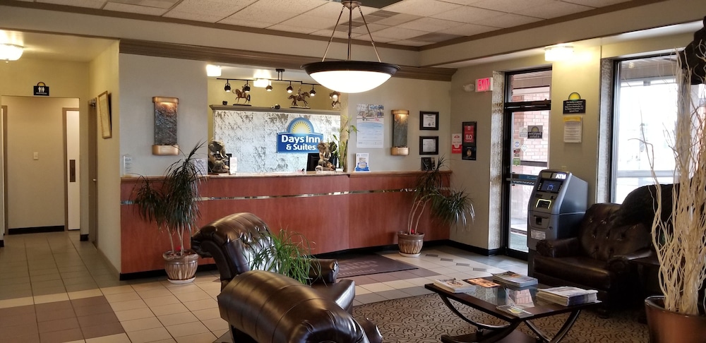 Days Inn & Suites by Wyndham Trinidad - photo 5