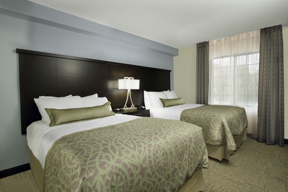 Staybridge Suites Tysons McLean by IHG - photo 10