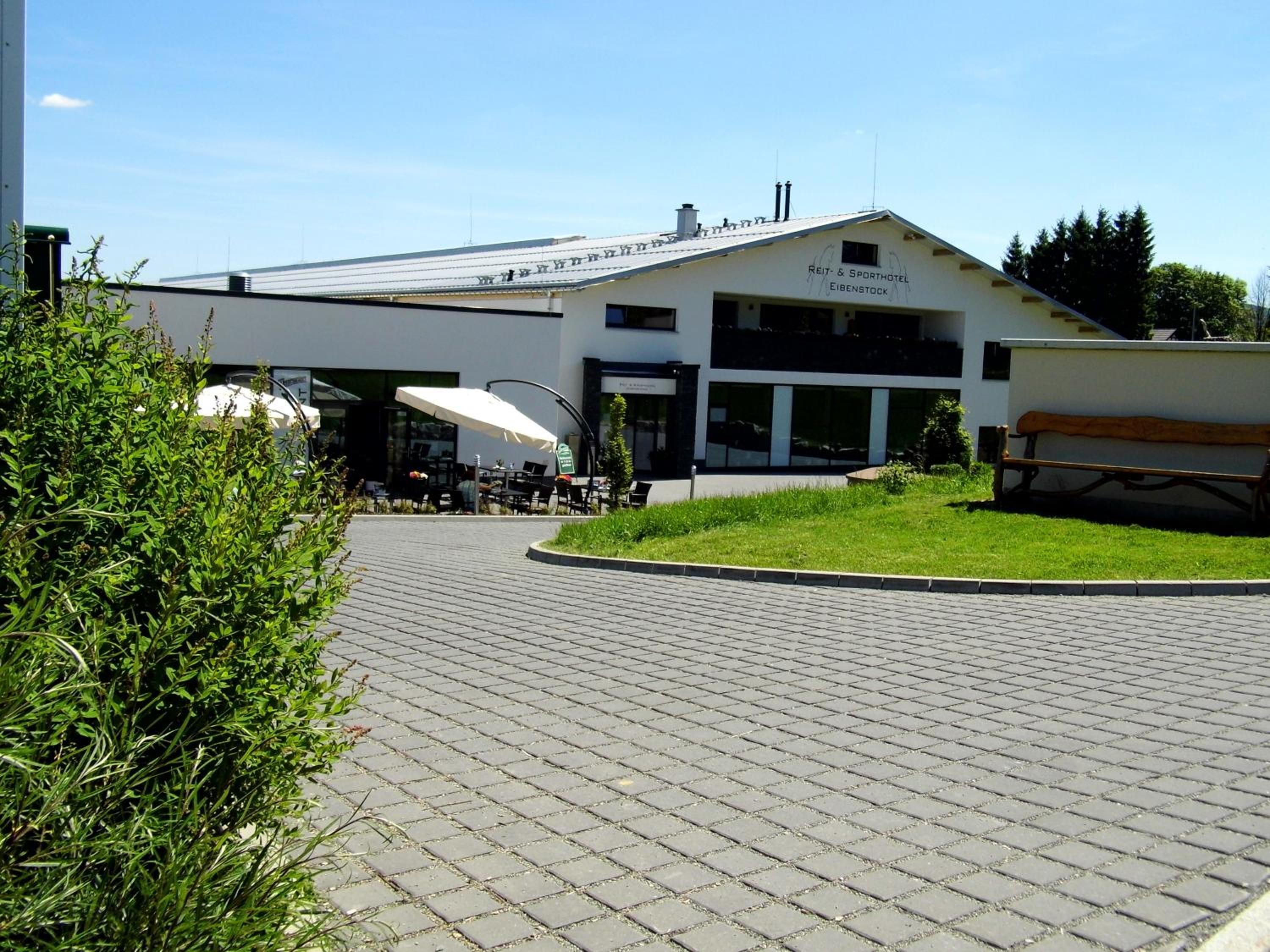 Reit und Sporthotel Eibenstock — hotel in Eibenstock