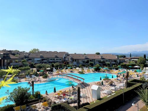 Green Residence Sirmione — 4-Star Luxury Hotel in Desenzano Del Garda, Italy