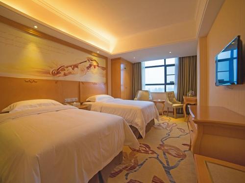 Vienna 3 Best Hotel Guangdong Luoding Luocheng in Yunfu, People's Republic of China