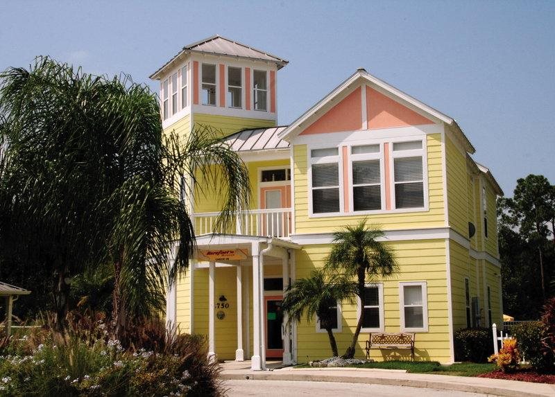 Barefoot Suites