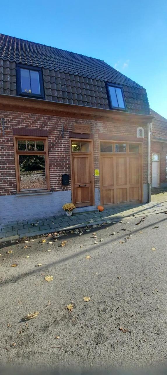Watou's Uzeke — 4-Star Luxury Hotel in Poperinge, Belgium