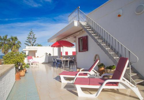 Villetta Fronte Mare The Fab Stay — 4-Star Luxury Hotel in Carovigno, Italy