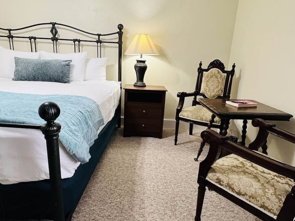 Gilbert Inn Seaside - photo 24