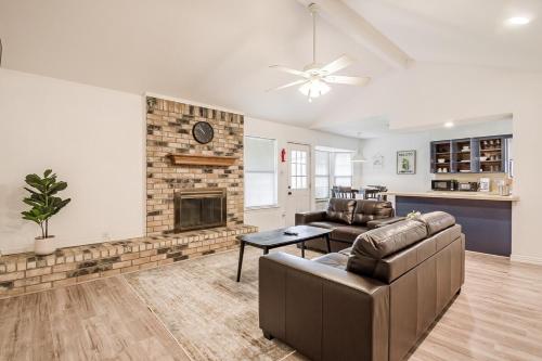 Family friendly home in DFW area — 4-Star Luxury Hotel in Watauga, United States