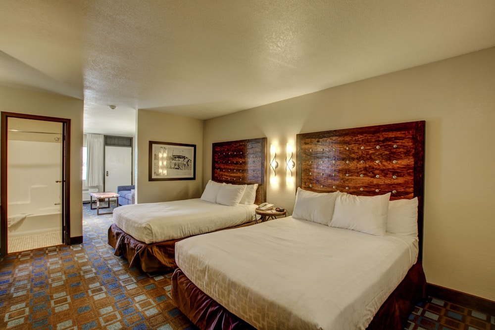 The Nautical Beachfront Resort - photo 7