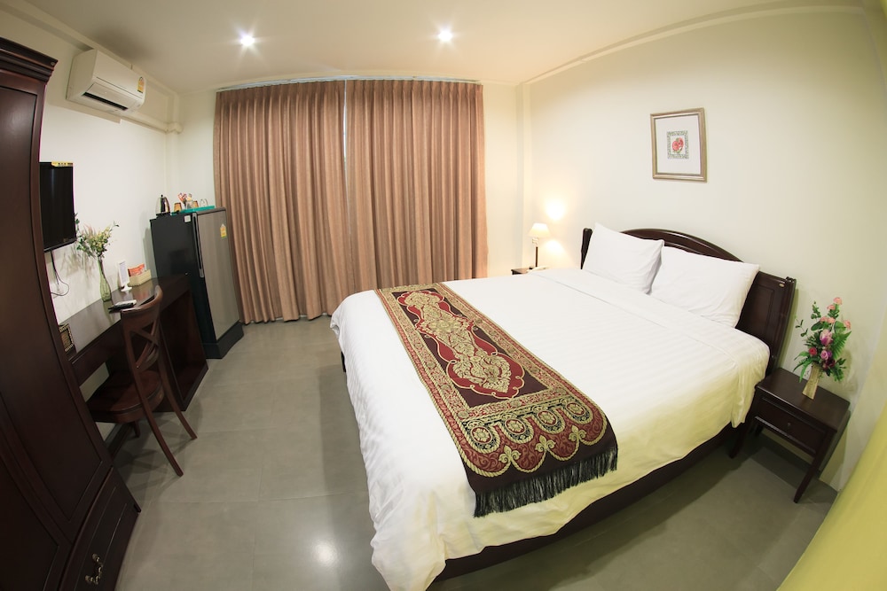 Su 22 - carbon neutral hotel in Bangkok