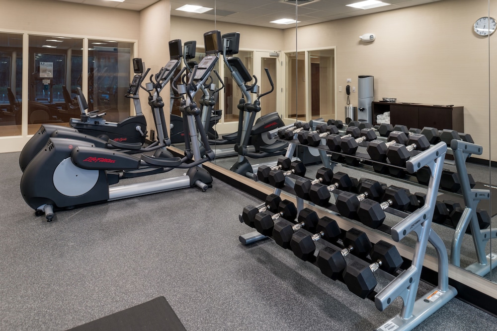 Fairfield Inn & Suites by Marriott Orlando East UCF Area - photo 36