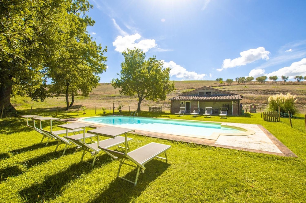 Casale del Conte in Pienza in Sarteano, Italy