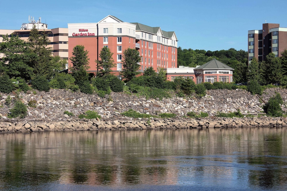 Hilton Garden Inn Auburn Riverwatch - featured photo