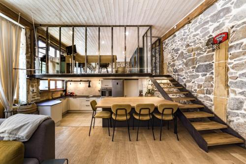 Le Duplex Des Pentes Ail - last minute hotel in Lyon