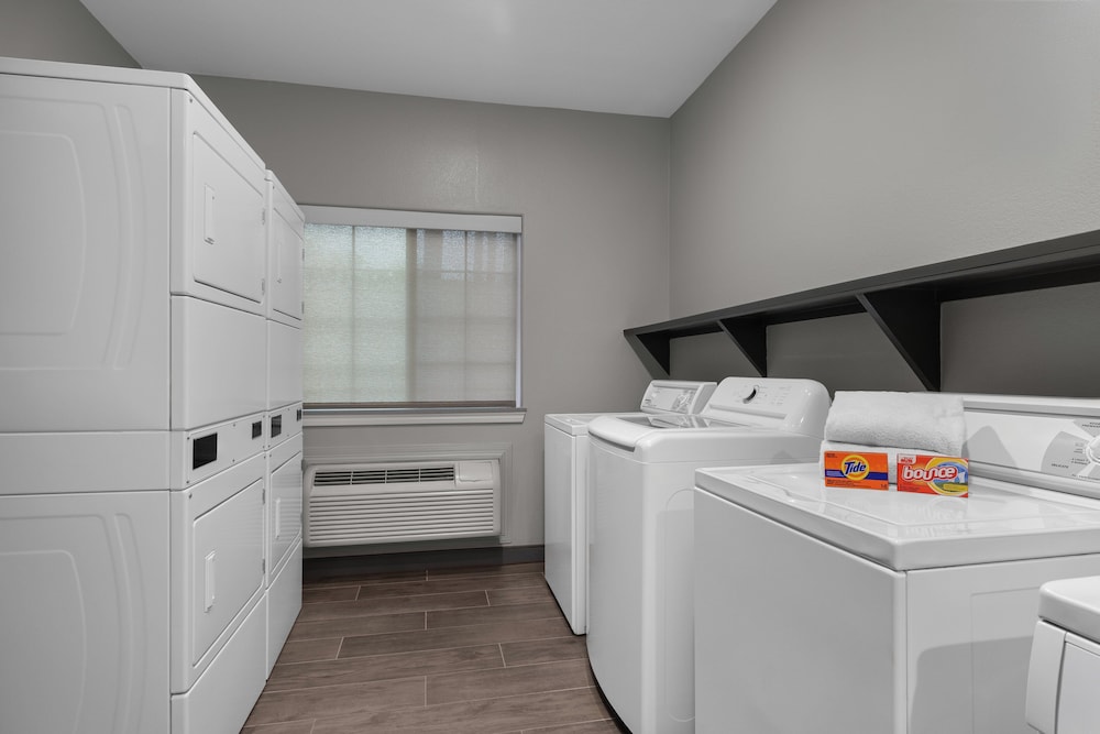 Candlewood Suites Hotel Texas City by IHG - photo 24