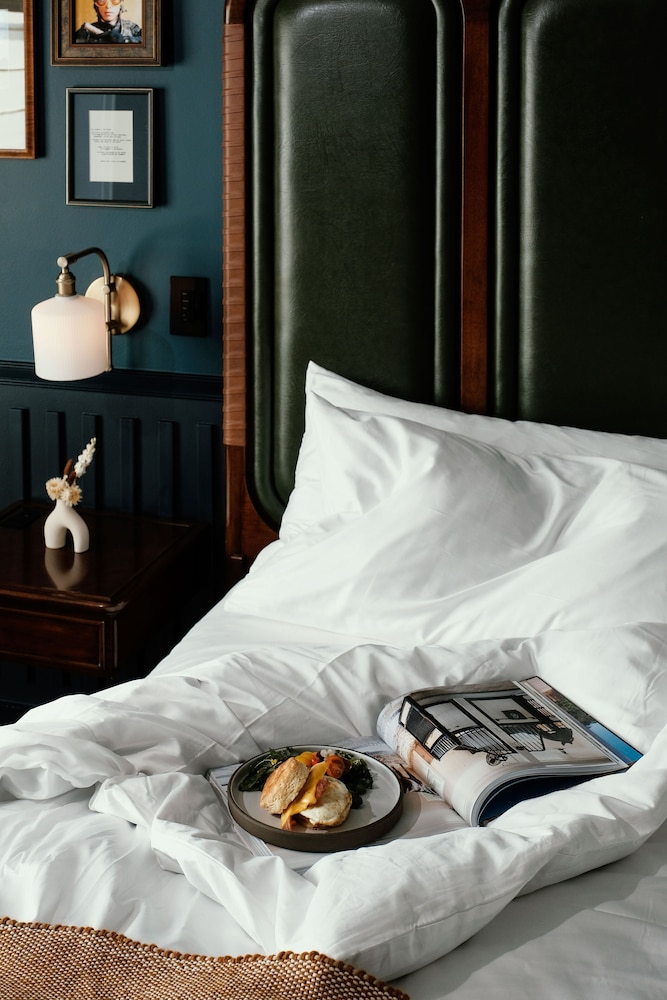 The Manchester Hotel - photo 27