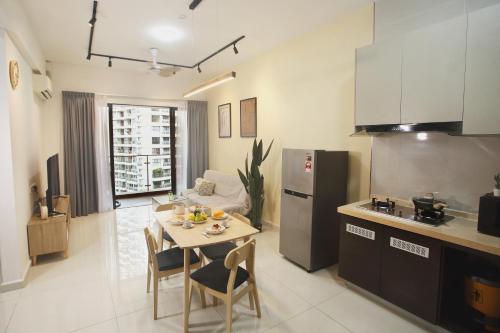 Cozy Beach Escape: 2BR Muji Gem — 4-Star Luxury Hotel in Johor Bahru, Malaysia