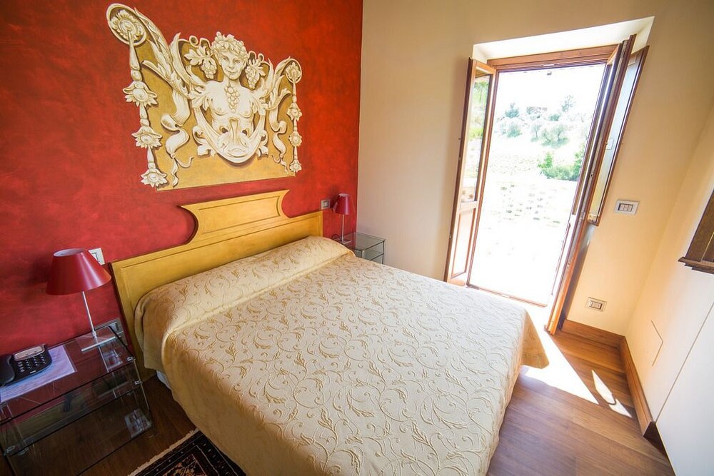 Boutique Hotel Magnolia — Montefiore Dell'aso — photo 4