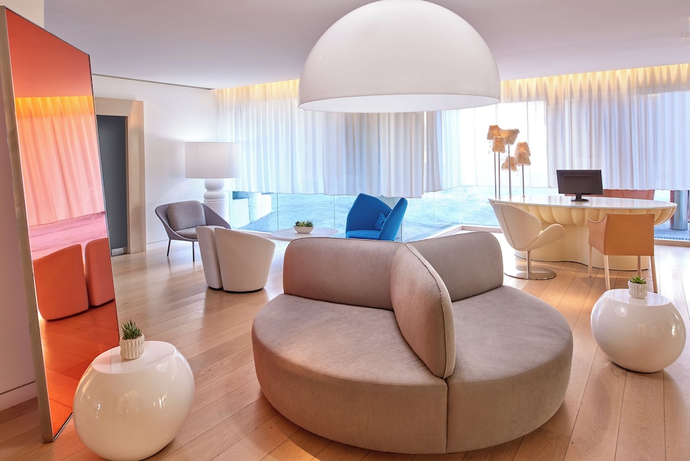 Mondrian Los Angeles - photo 3