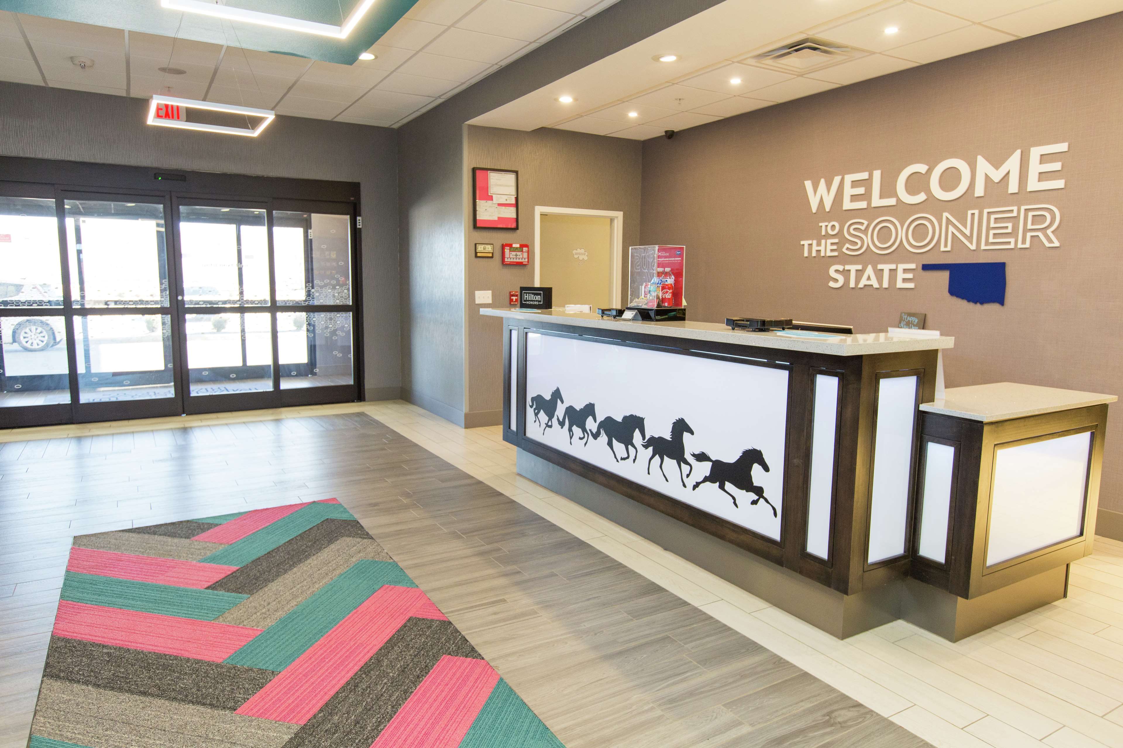 Hampton Inn Mustang - photo 8
