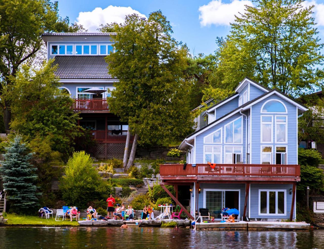 Kawartha Lakes Fenelon Falls in Peterborough, Canada