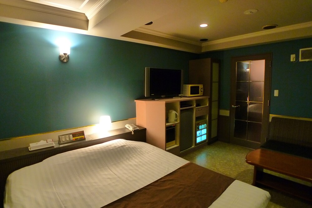 Hotel Golf Iii Atsugi — hotel in Atsugi