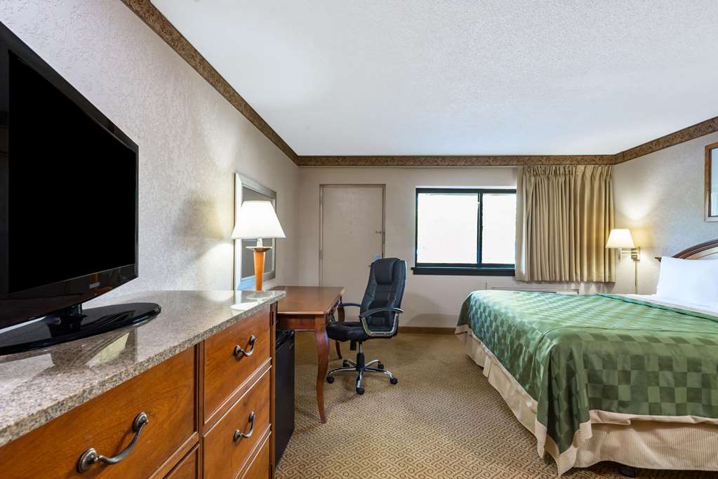 Ramada by Wyndham West Atlantic City - photo 18