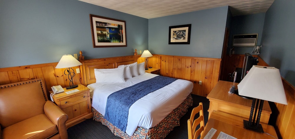 The Lake Motel - photo 18