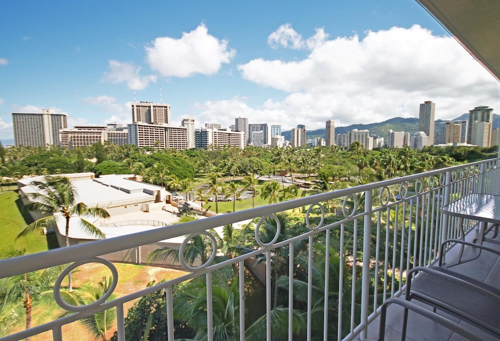 Waikiki Shore By Outrigger - photo 53