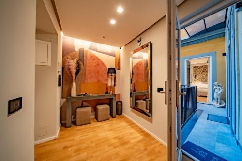 Hugo's Home — 4-Star Luxury Hotel in Naples, Italy