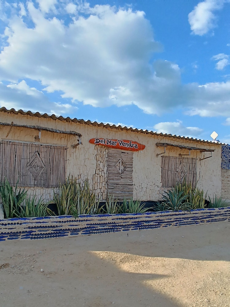 Del Mar Vendra in Riohacha, Colombia