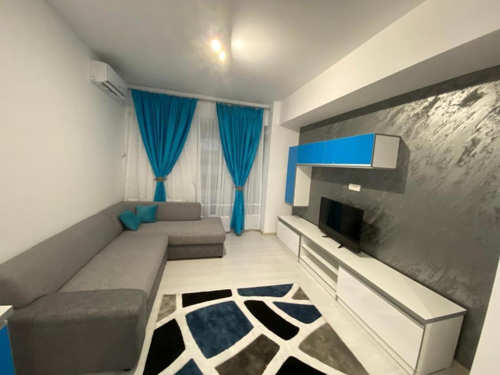 Augustus Apartment — 4-Star Luxury Hotel in Constanta, Romania